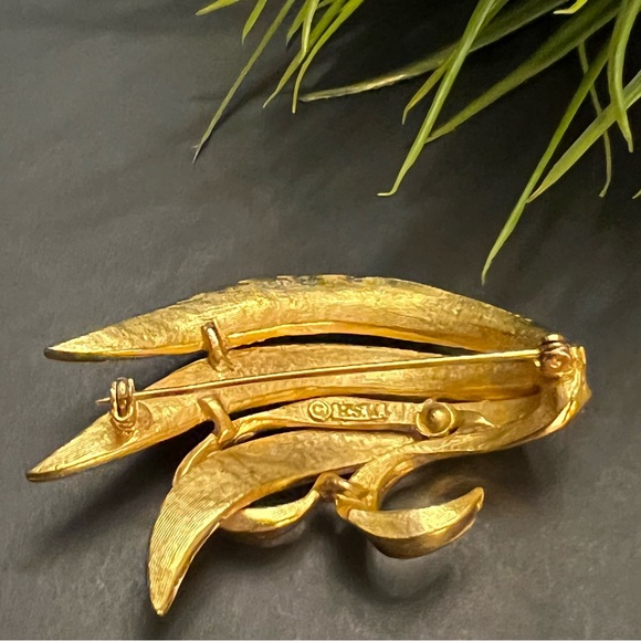 Vintage Signed H.S.K Ivory Stripe Enamel Gold Brooch and Earrings - Picture 4 of 10